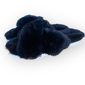 L-94‎ Dolce Vita Slippers